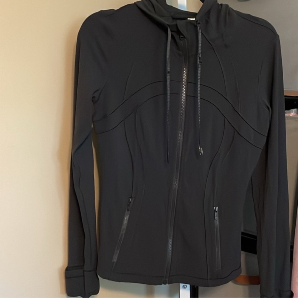 Lululemon hooded define jacket